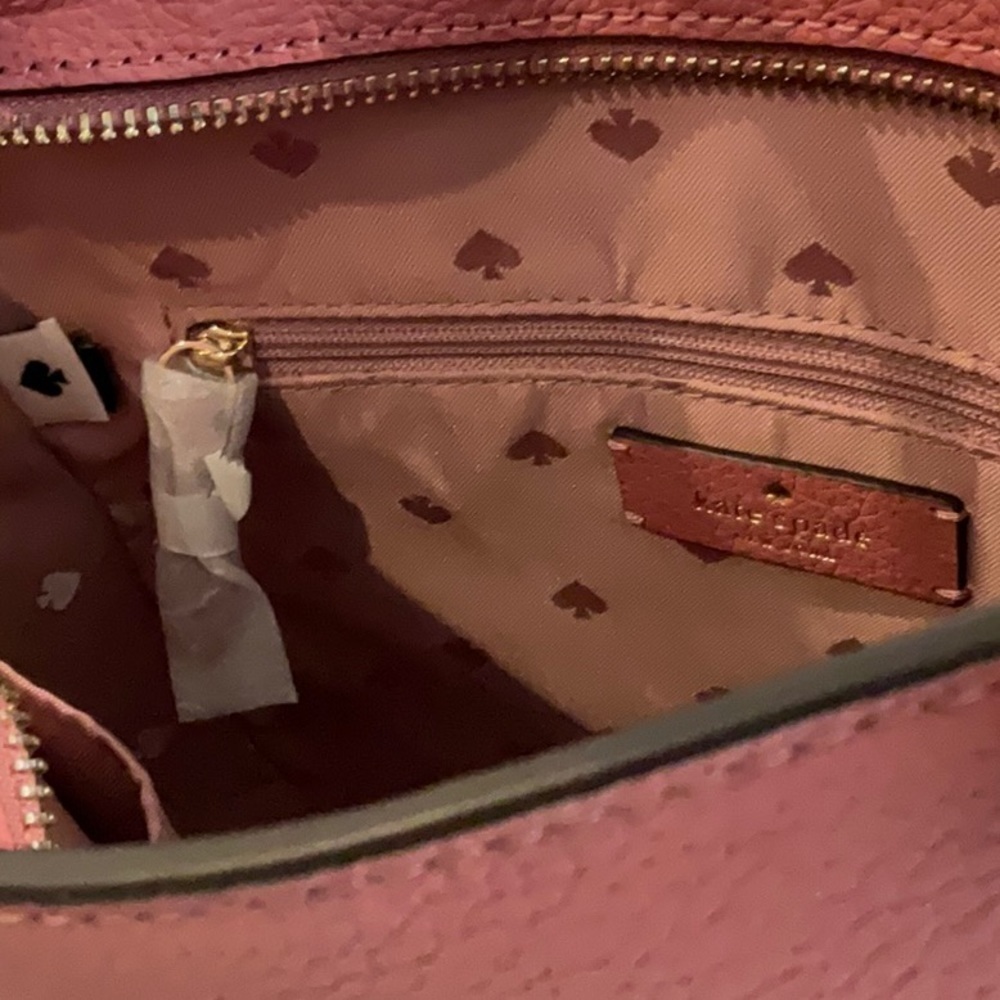 Kate Spade New York LEILA TOP ZIP CROSSBODY Pomegranate - Picture 8 of 9